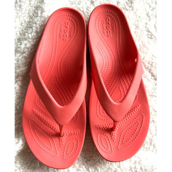 Crocs Flip Flops Kadee Coral Orange Slip On Sandals Beach Pool Women's 10 - Picture 1 of 7